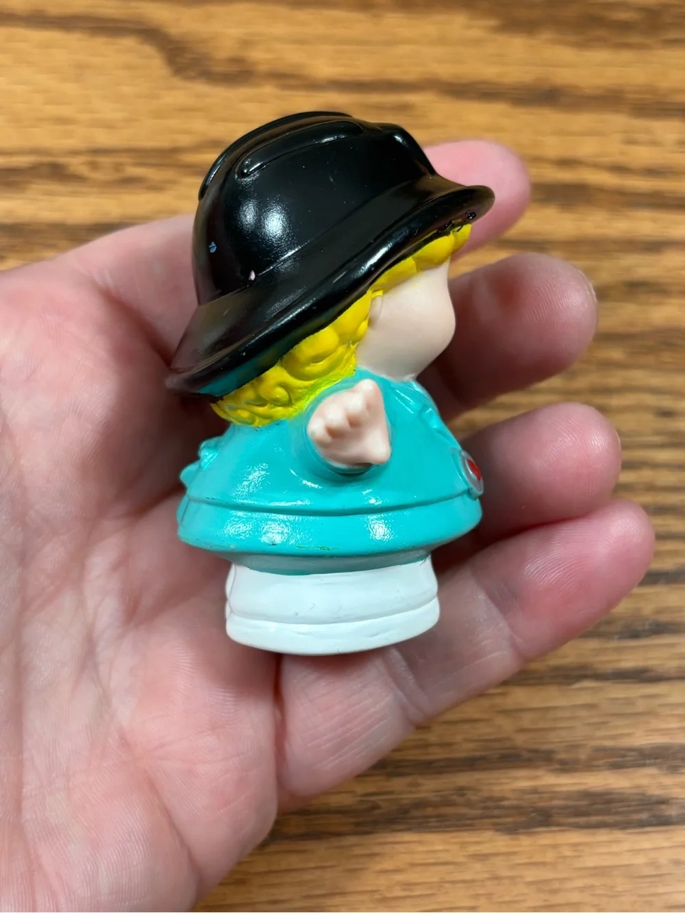 FISHER PRICE Little People Paramedic Cheryl Black Hat Figure Toy 2008 Mattel